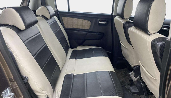 2017 Maruti Wagon R 1.0 VXI, Petrol, Manual, 34,473 km, Right Side Rear Door Cabin