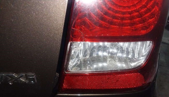 2017 Maruti Wagon R 1.0 VXI, Petrol, Manual, 34,473 km, Right tail light - Minor damage