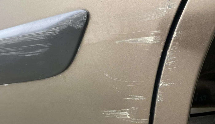 2017 Maruti Wagon R 1.0 VXI, Petrol, Manual, 34,473 km, Left quarter panel - Slightly dented