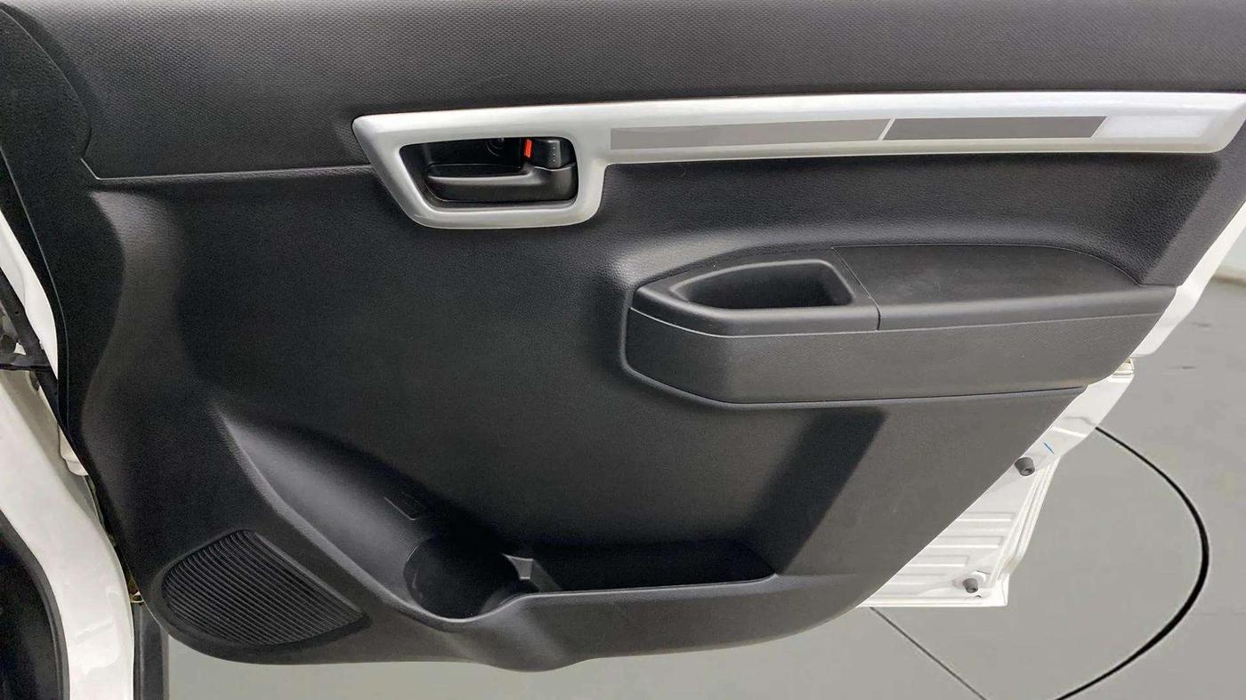 2023 Maruti S PRESSO VXI+, Petrol, Manual, 5,171 km, Driver Side Door Panels Control