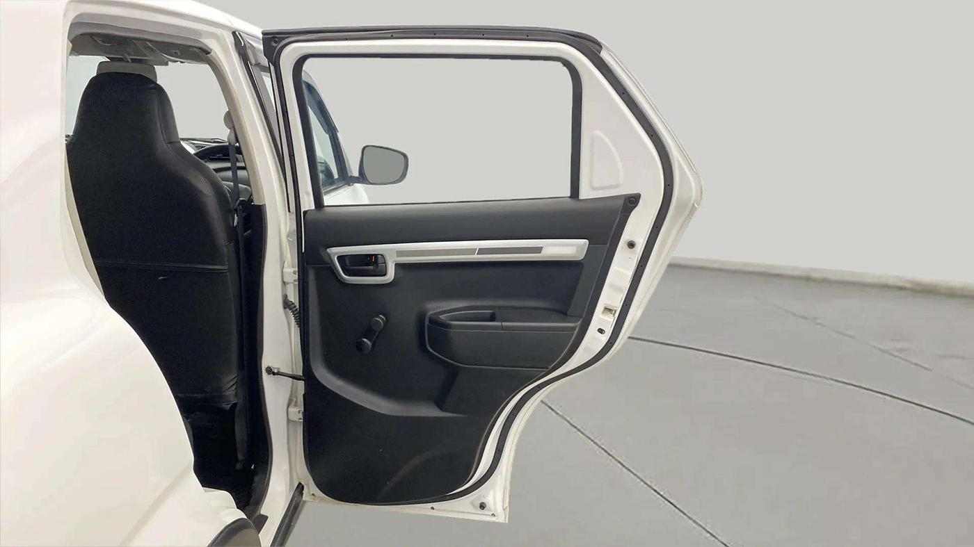2023 Maruti S PRESSO VXI+, Petrol, Manual, 5,171 km, RHS Rear Door