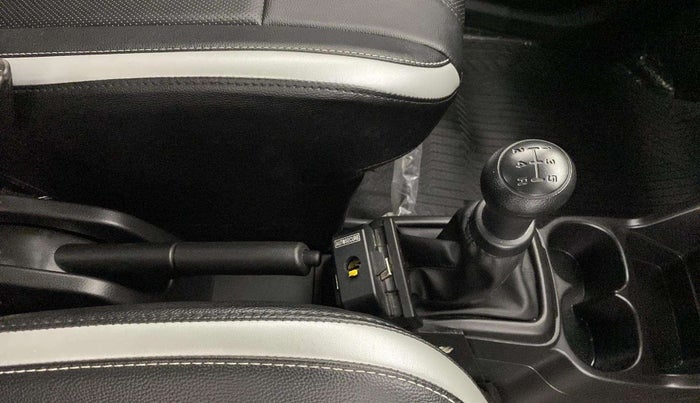 2023 Maruti S PRESSO VXI+, Petrol, Manual, 5,171 km, Gear Lever