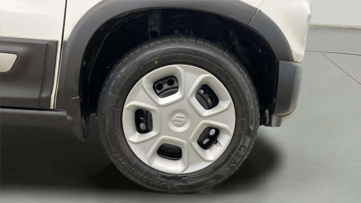 2023 Maruti S PRESSO VXI+, Petrol, Manual, 5,171 km, Right Front Wheel