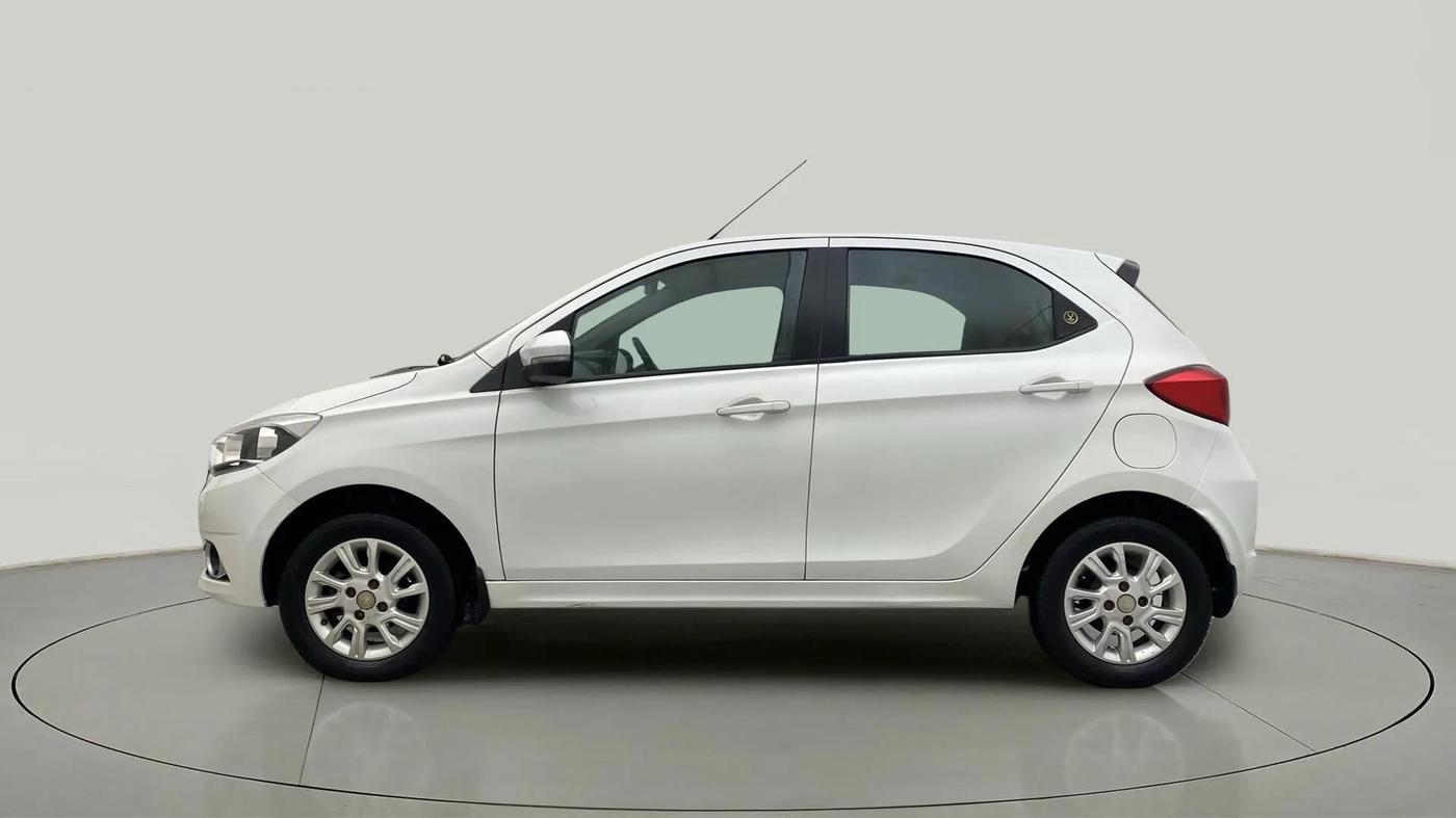 2017 Tata Tiago XZA PETROL, Petrol, Automatic, 34,662 km, Left Side