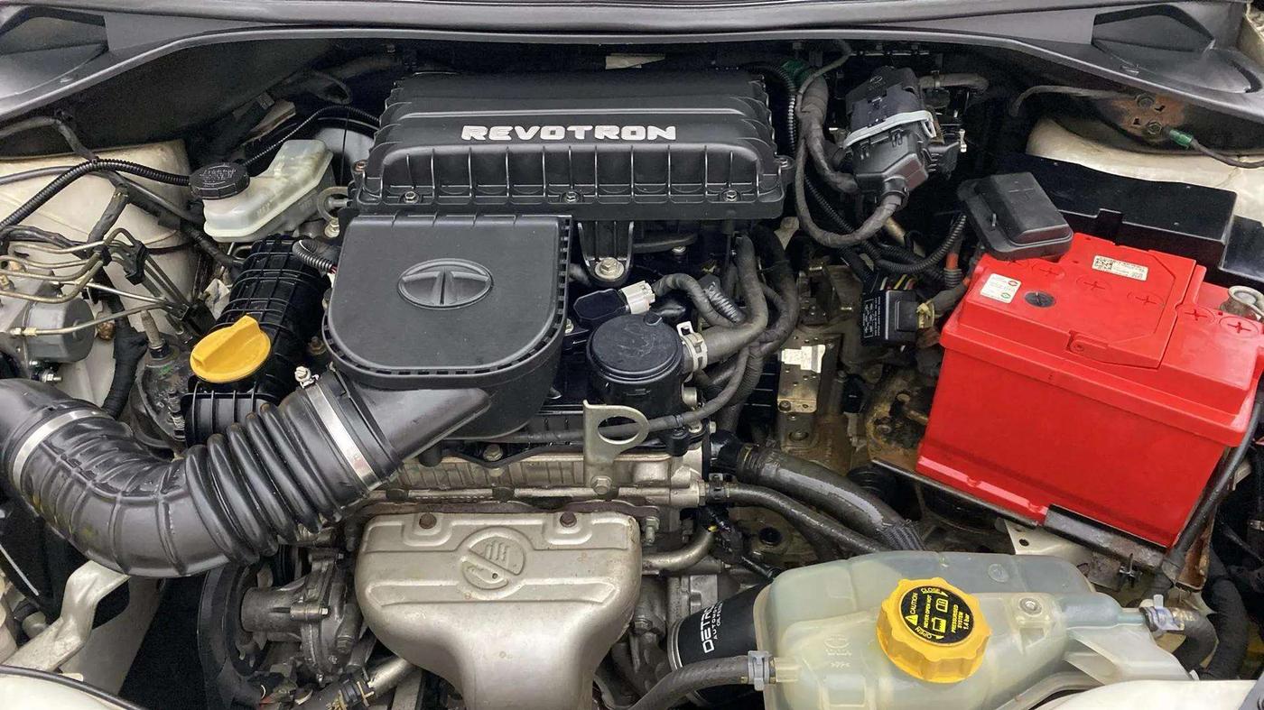 2017 Tata Tiago XZA PETROL, Petrol, Automatic, 34,662 km, Engine View