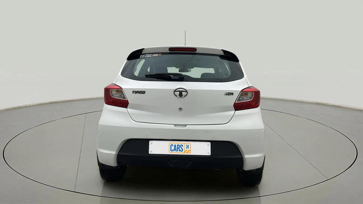 2017 Tata Tiago XZA PETROL, Petrol, Automatic, 34,662 km, Back/Rear