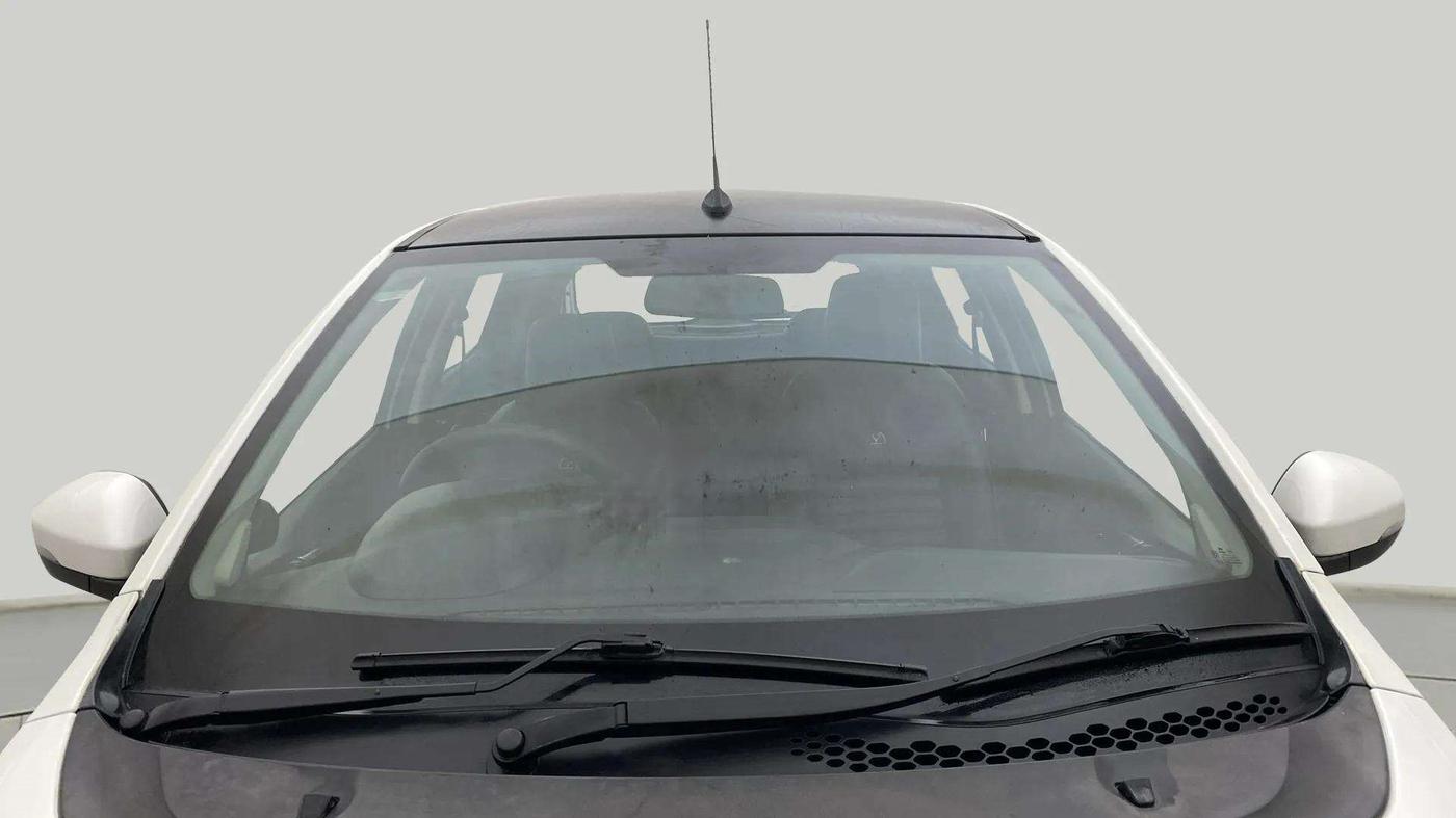 2017 Tata Tiago XZA PETROL, Petrol, Automatic, 34,662 km, Front Windshield