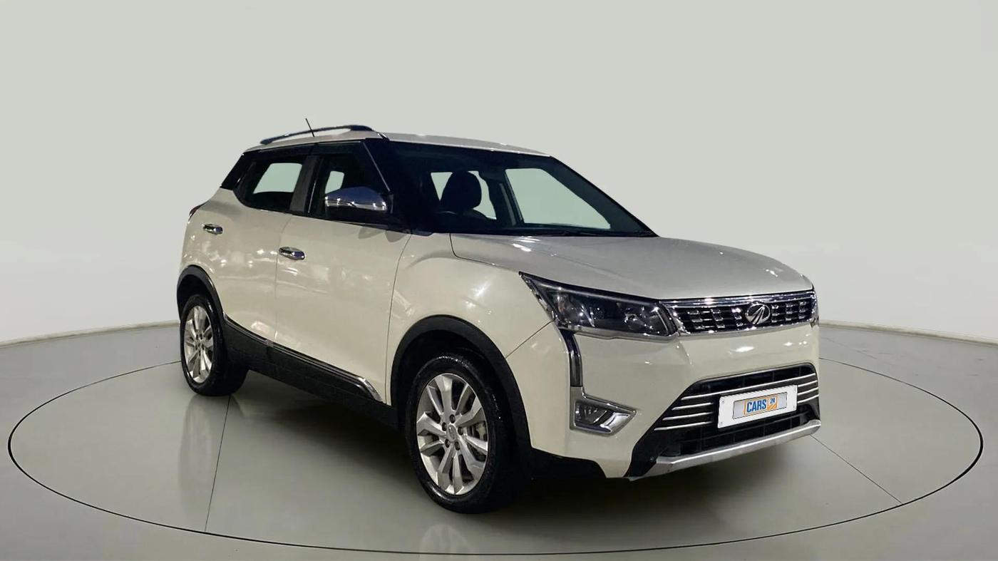 2020 Mahindra XUV300 W8 1.2 PETROL, Petrol, Manual, 55,672 km, SRP