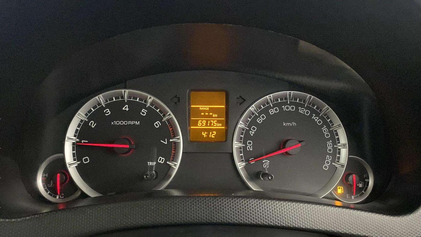 2015 Maruti Swift Dzire VXI, Petrol, Manual, 69,369 km, Odometer Image