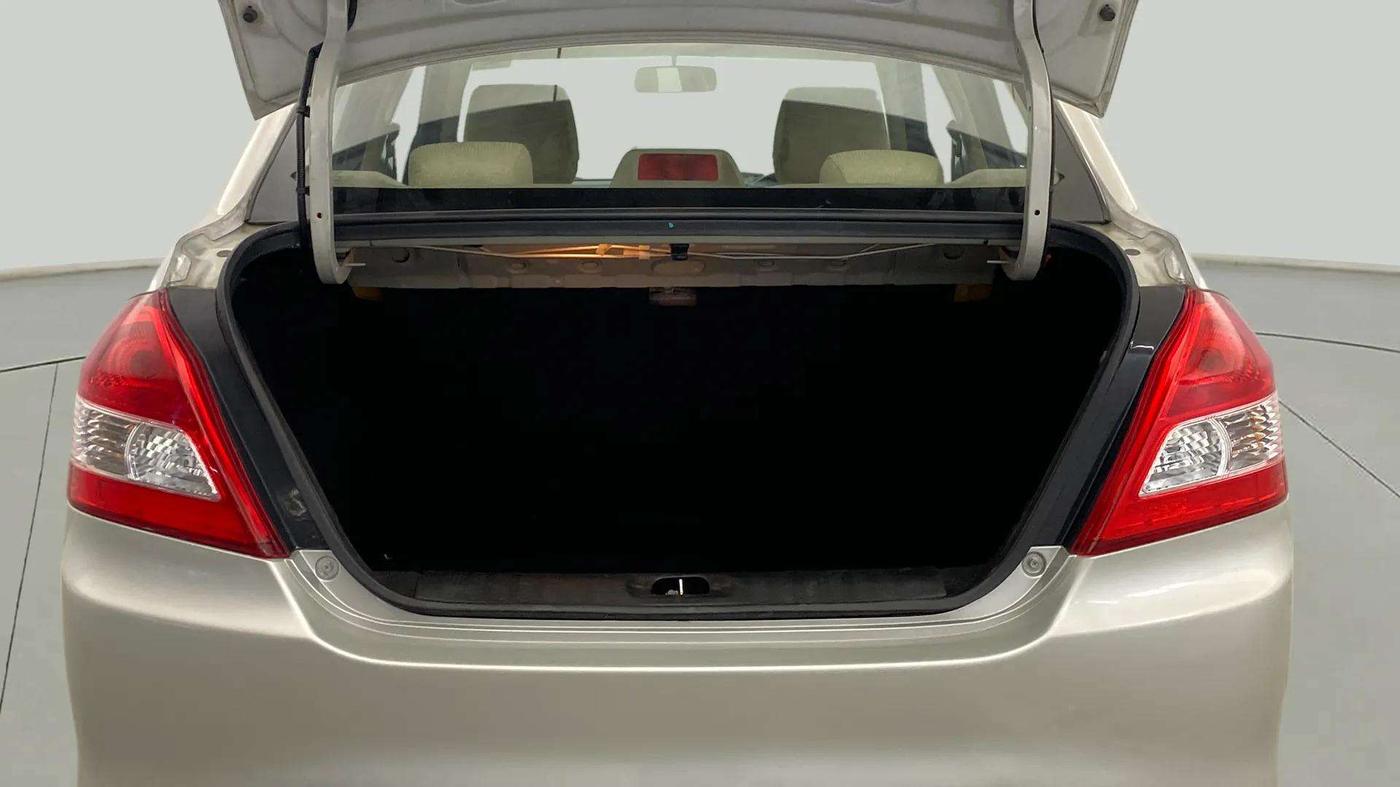 2015 Maruti Swift Dzire VXI, Petrol, Manual, 69,369 km, Boot Inside