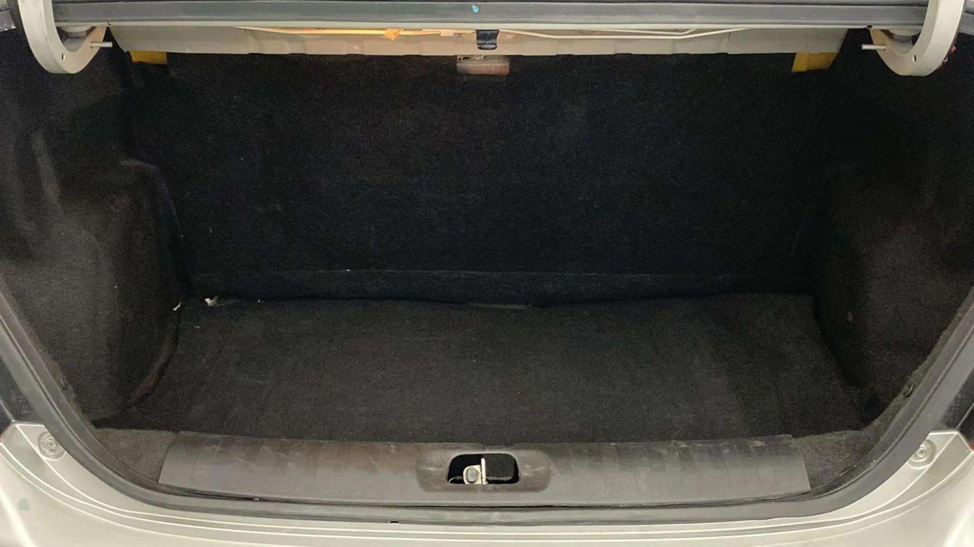 2015 Maruti Swift Dzire VXI, Petrol, Manual, 69,369 km, Boot Open Zoomed View