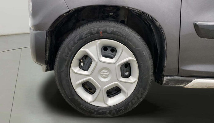 2022 Maruti S PRESSO VXI (O) CNG, CNG, Manual, 55,356 km, Left Front Wheel