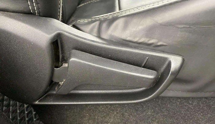 2022 Maruti S PRESSO VXI (O) CNG, CNG, Manual, 55,356 km, Driver Side Adjustment Panel
