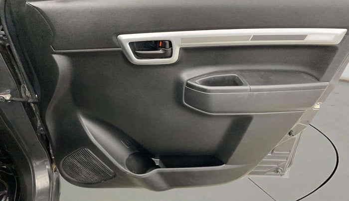 2022 Maruti S PRESSO VXI (O) CNG, CNG, Manual, 55,356 km, Driver Side Door Panels Control