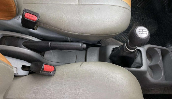 2013 Maruti Alto K10 VXI, Petrol, Manual, 36,873 km, Gear Lever