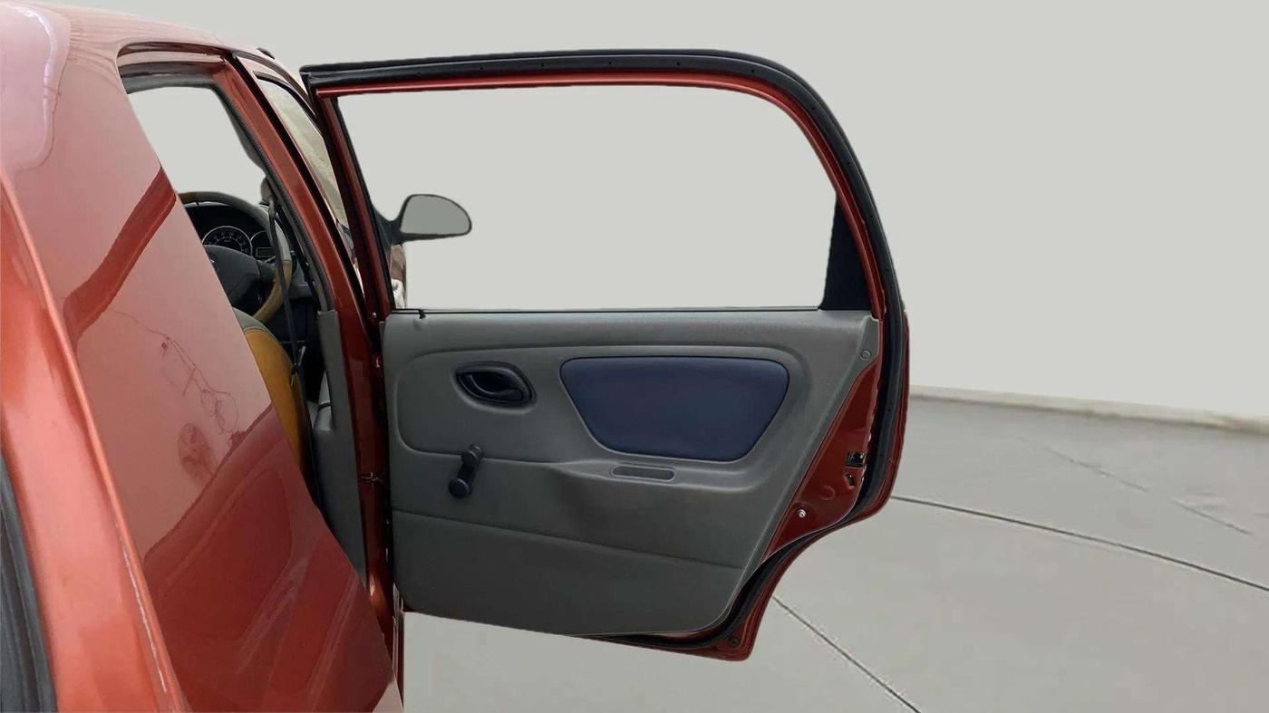 2013 Maruti Alto K10 VXI, Petrol, Manual, 36,875 km, RHS Rear Door