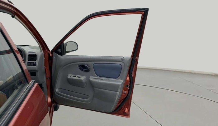 2013 Maruti Alto K10 VXI, Petrol, Manual, 36,873 km, RHS Front Door