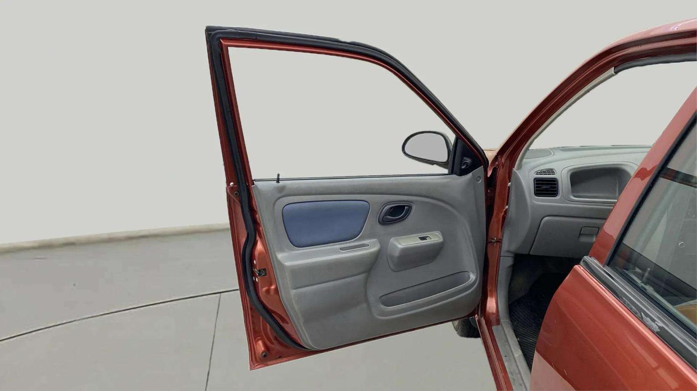 2013 Maruti Alto K10 VXI, Petrol, Manual, 36,875 km, LHS Front Door