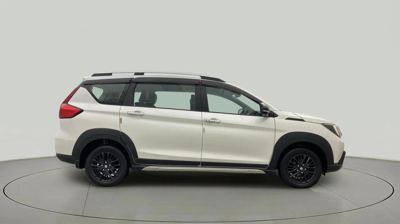 2020 Maruti XL6 ZETA MT, Petrol, Manual, 51,617 km, Right Side View