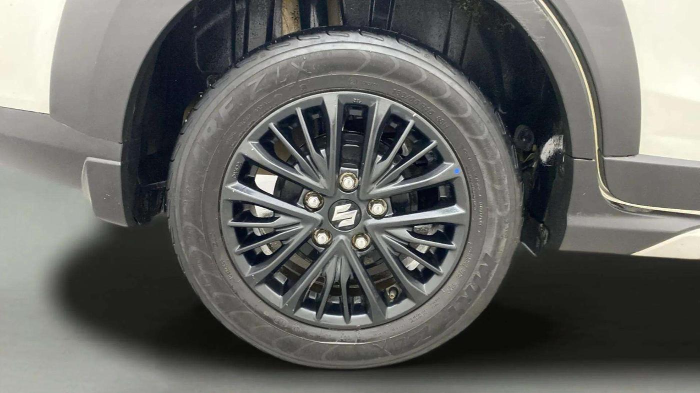2020 Maruti XL6 ZETA MT, Petrol, Manual, 51,617 km, Right Rear Wheel