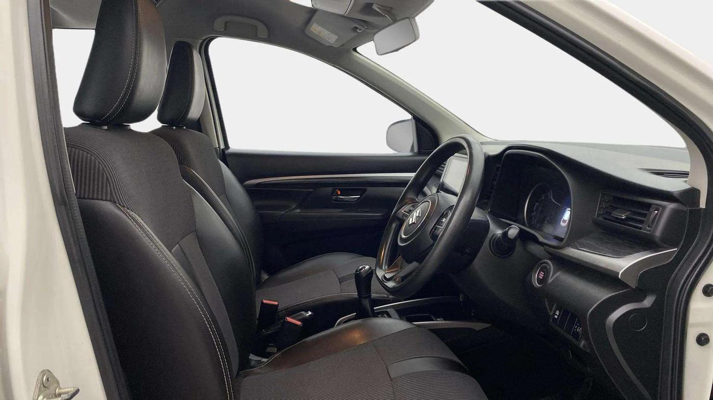 2020 Maruti XL6 ZETA MT, Petrol, Manual, 51,617 km, Right Side Front Door Cabin