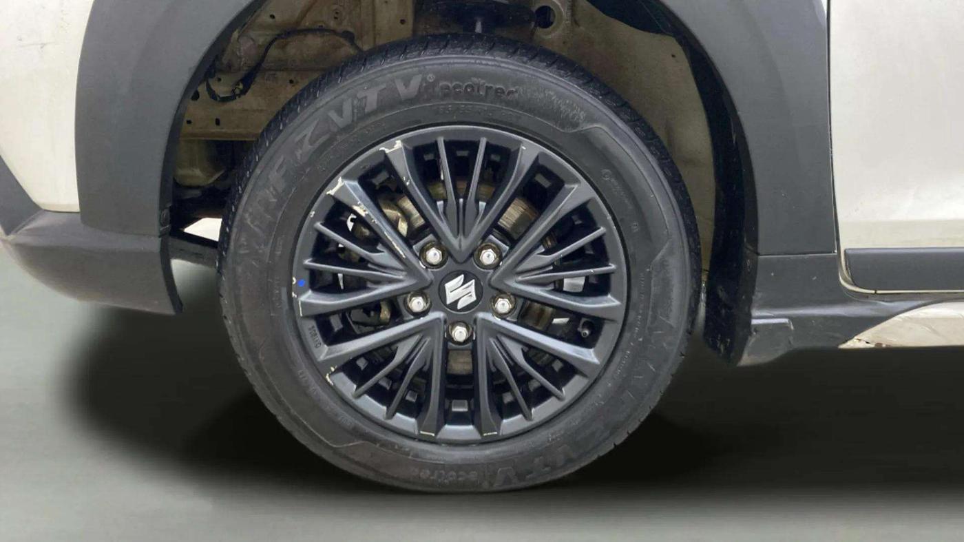 2020 Maruti XL6 ZETA MT, Petrol, Manual, 51,617 km, Left Front Wheel