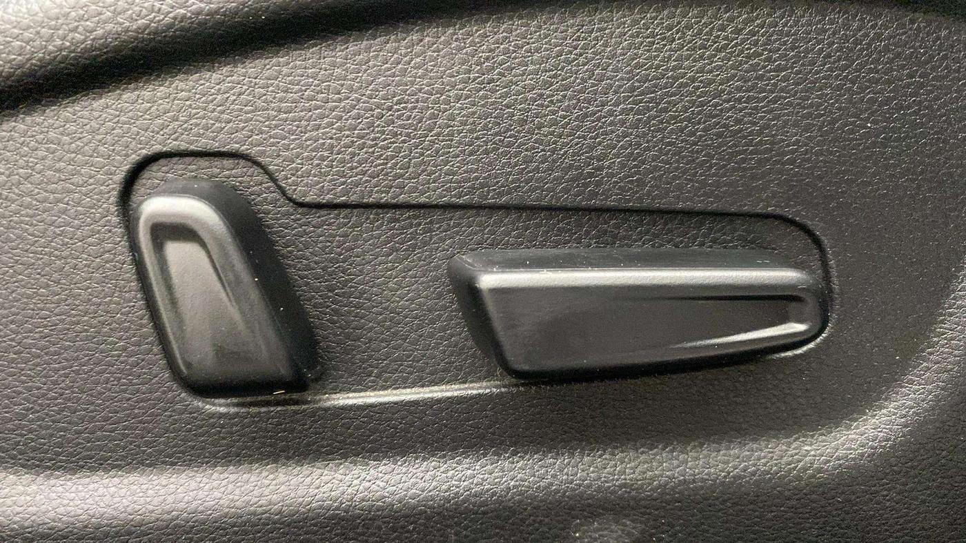 2019 KIA SELTOS GTX PLUS AT 1.5 DIESEL, Diesel, Automatic, 61,747 km, Driver Side Adjustment Panel