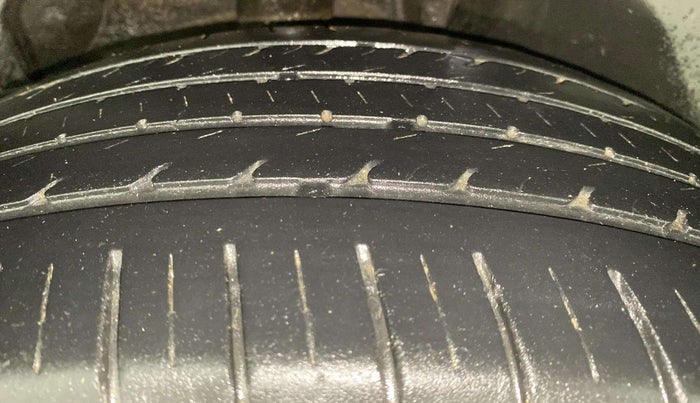 2019 KIA SELTOS GTX PLUS AT 1.5 DIESEL, Diesel, Automatic, 61,747 km, Right Rear Tyre Tread