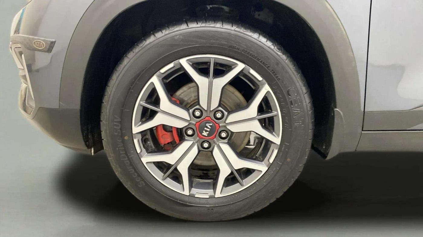 2019 KIA SELTOS GTX PLUS AT 1.5 DIESEL, Diesel, Automatic, 61,747 km, Left Front Wheel