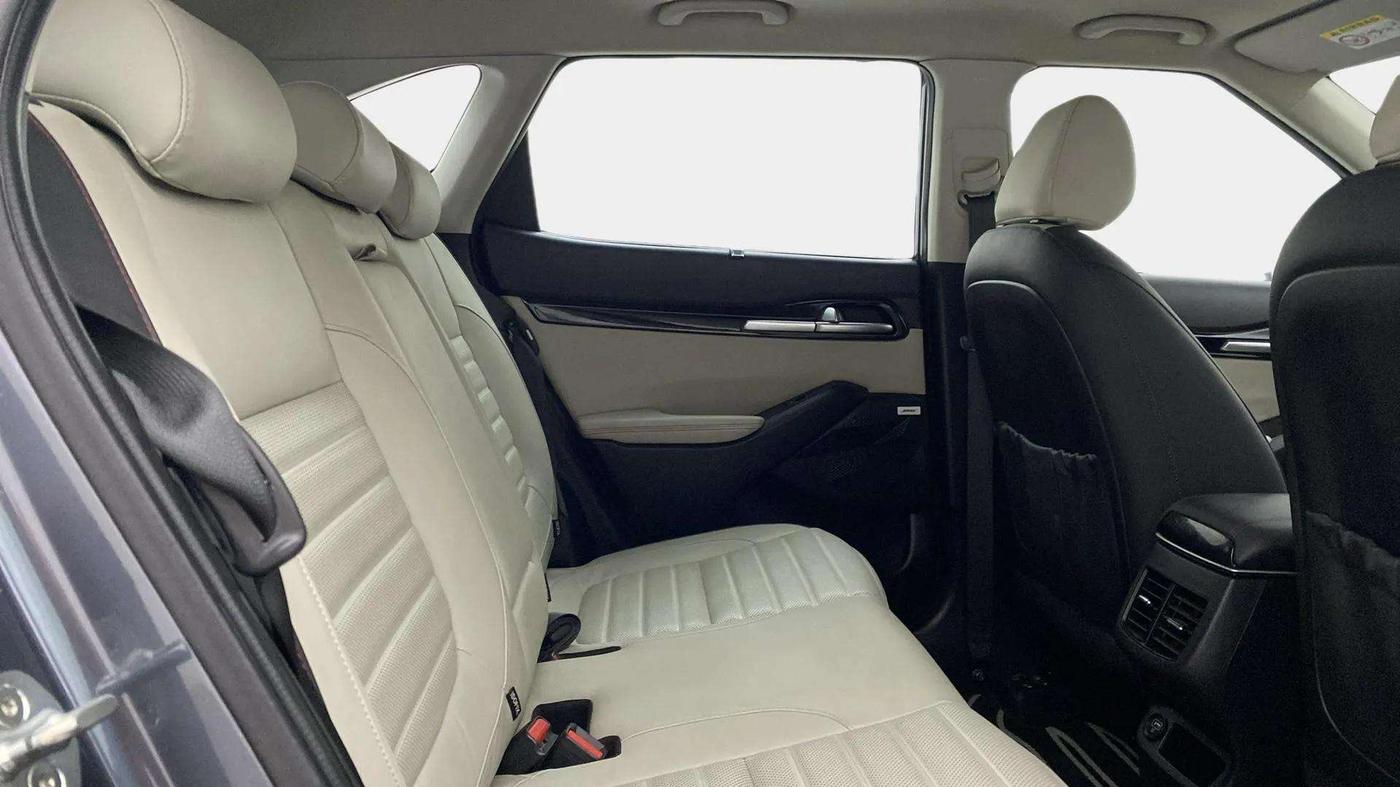 2019 KIA SELTOS GTX PLUS AT 1.5 DIESEL, Diesel, Automatic, 61,747 km, Right Side Rear Door Cabin