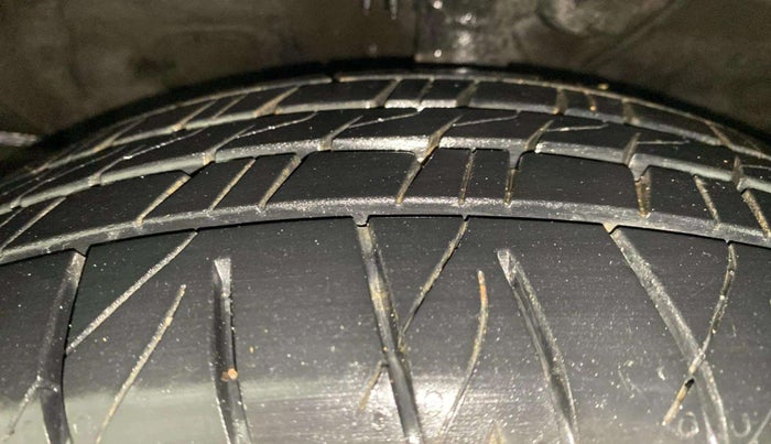 2019 KIA SELTOS GTX PLUS AT 1.5 DIESEL, Diesel, Automatic, 61,747 km, Left Front Tyre Tread