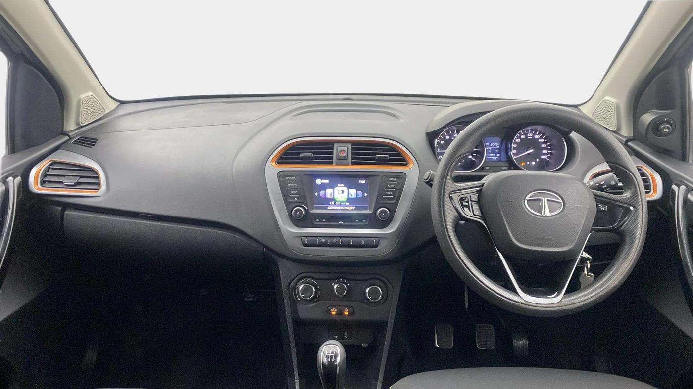 2018 Tata TIAGO NRG PETROL, Petrol, Manual, 50,251 km, Dashboard