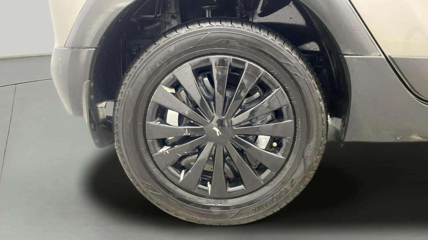 2018 Tata TIAGO NRG PETROL, Petrol, Manual, 50,251 km, Right Rear Wheel