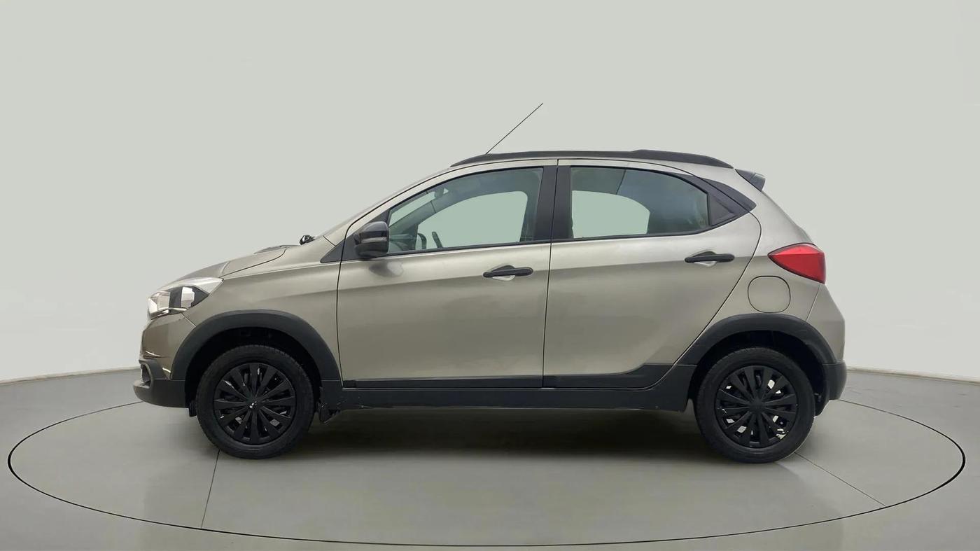 2018 Tata TIAGO NRG PETROL, Petrol, Manual, 50,251 km, Left Side