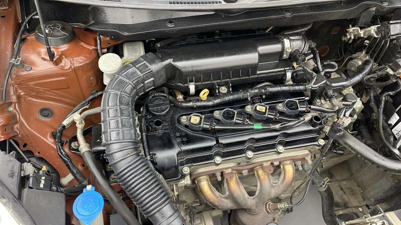 2019 Maruti Dzire VXI AMT, Petrol, Automatic, 77,826 km, Engine View - Right