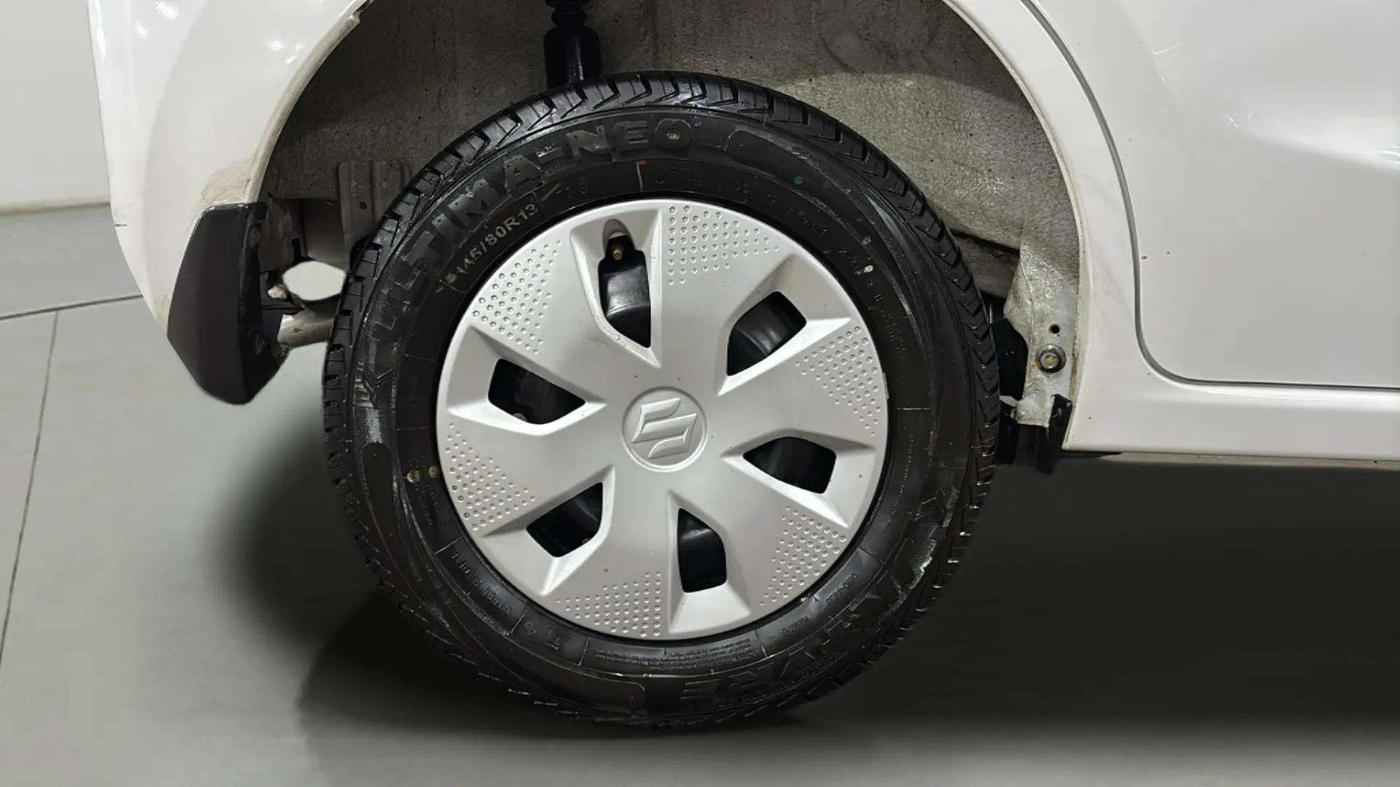 2023 Maruti Alto K10 VXI PLUS AMT, Petrol, Automatic, 2,883 km, Right Rear Wheel