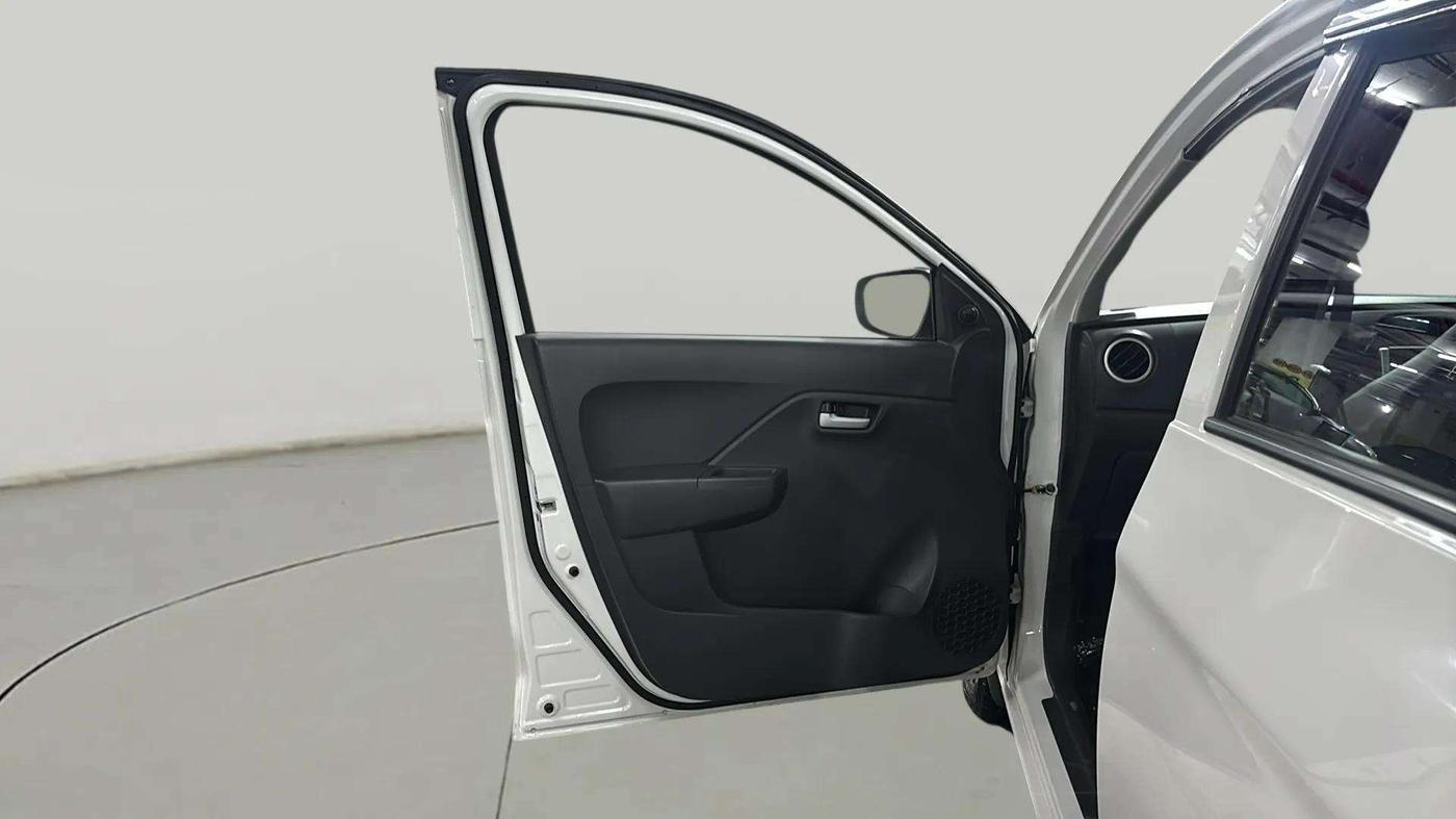 2023 Maruti Alto K10 VXI PLUS AMT, Petrol, Automatic, 2,883 km, LHS Front Door