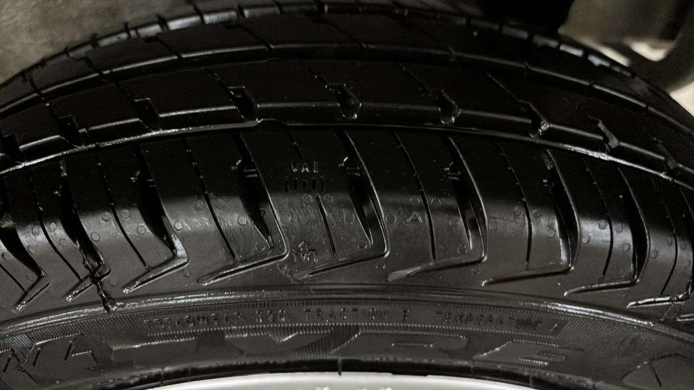 2023 Maruti Alto K10 VXI PLUS AMT, Petrol, Automatic, 2,883 km, Left Rear Tyre Tread