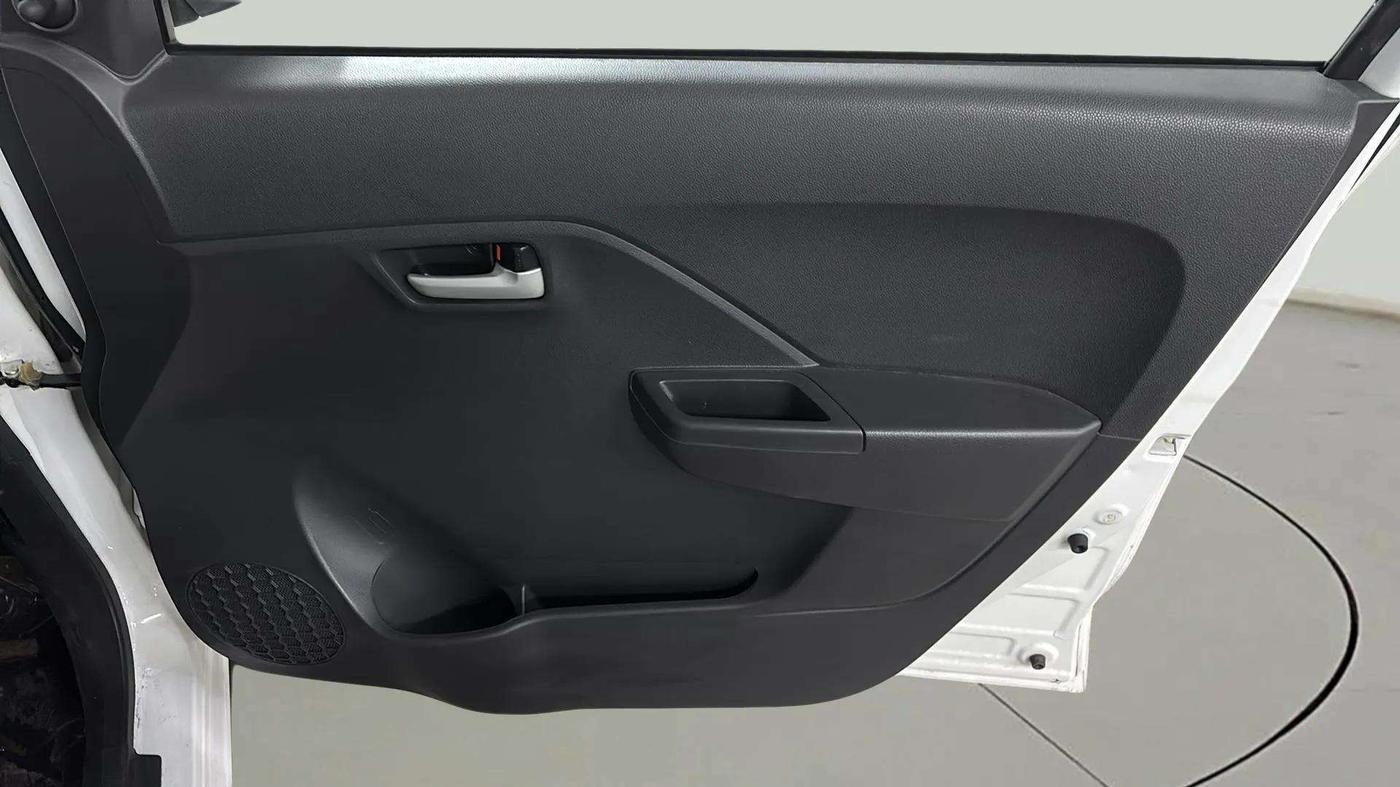 2023 Maruti Alto K10 VXI PLUS AMT, Petrol, Automatic, 2,883 km, Driver Side Door Panels Control