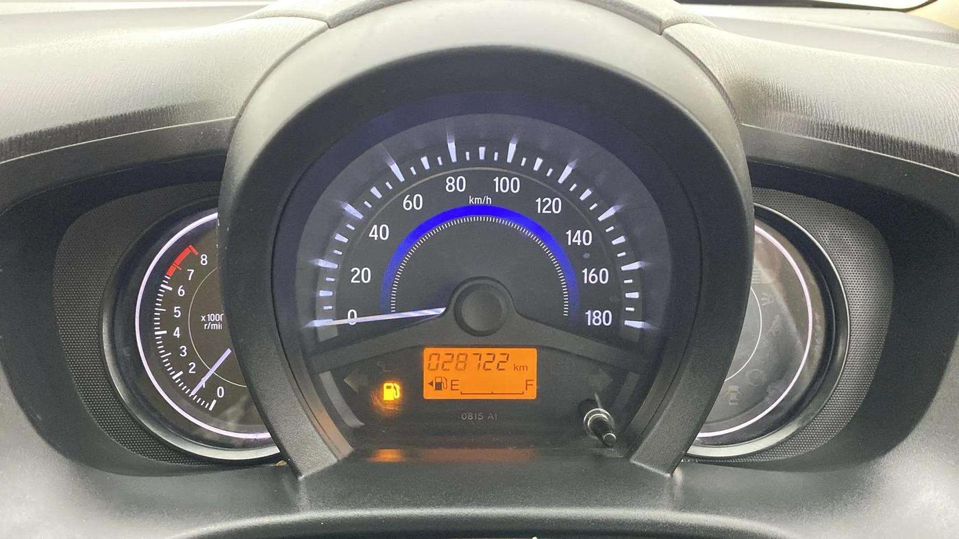 2015 Honda Brio S MT, Petrol, Manual, 28,721 km, Odometer Image
