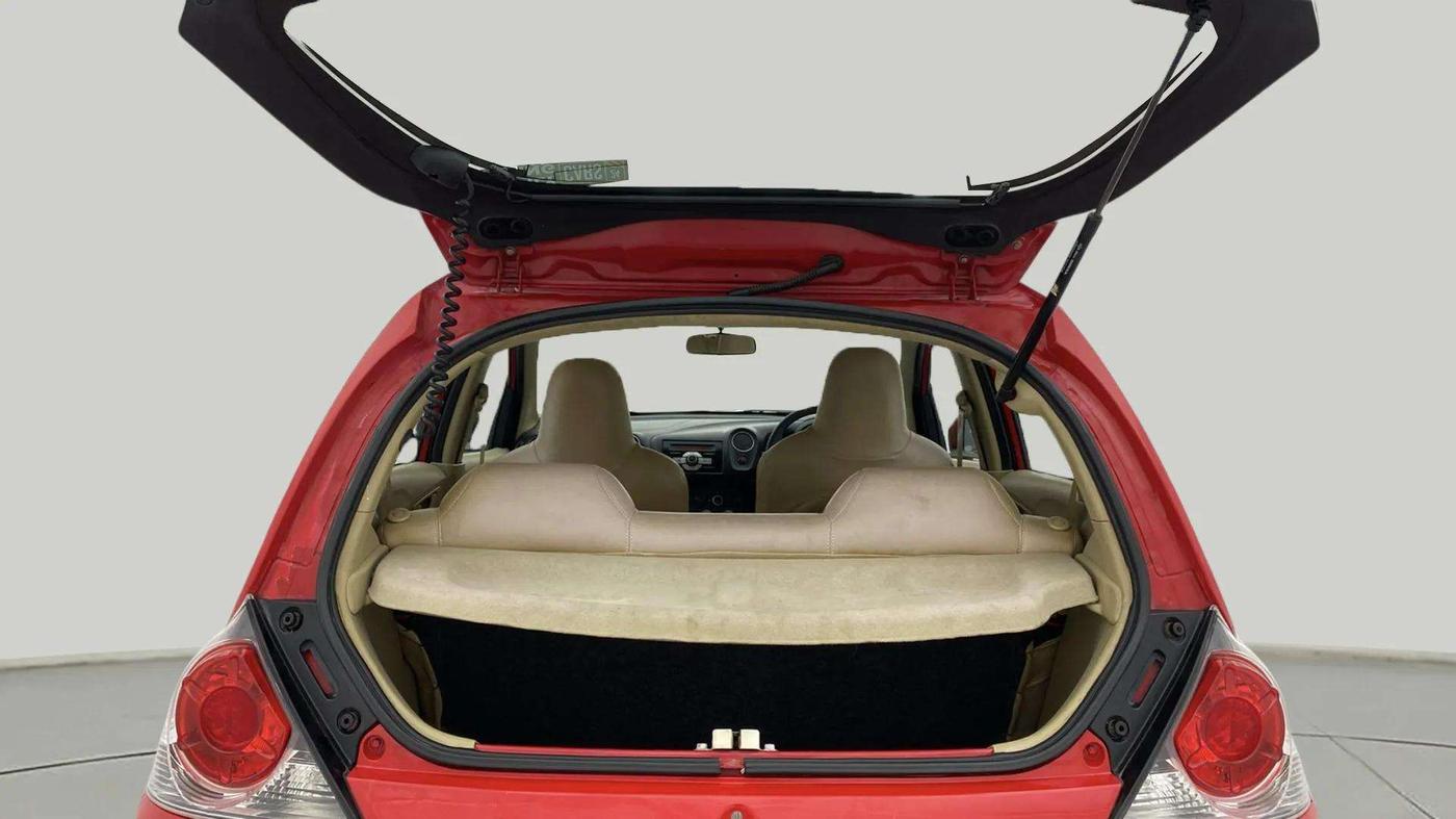 2015 Honda Brio S MT, Petrol, Manual, 28,721 km, Boot Open Zoomed View
