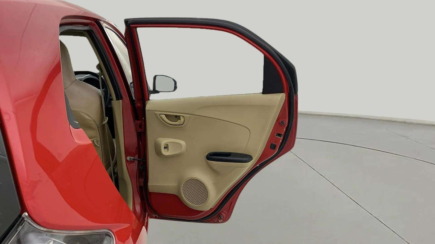 2015 Honda Brio S MT, Petrol, Manual, 28,721 km, RHS Rear Door