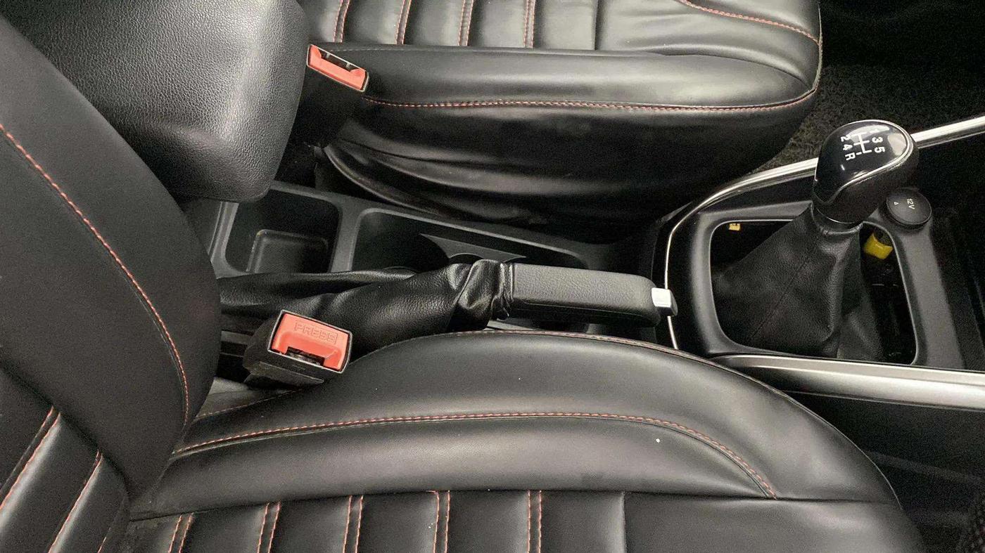 2021 Ford Ecosport TITANUIM + SE 1.5L PETROL, Petrol, Manual, 33,358 km, Gear Lever