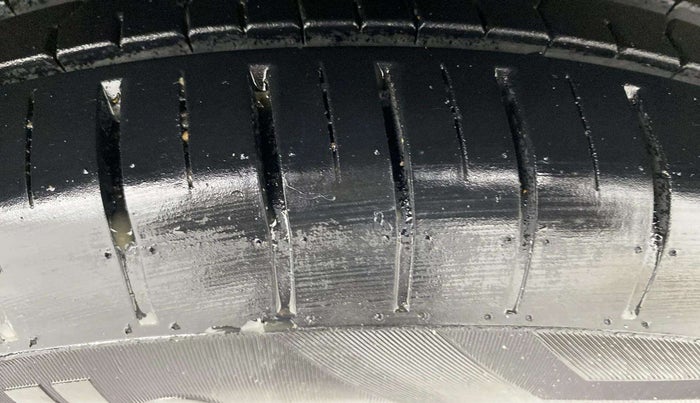 2021 Maruti Dzire ZXI, Petrol, Manual, 53,723 km, Right Front Tyre Tread