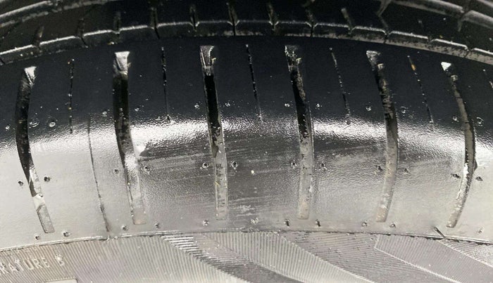 2021 Maruti Dzire ZXI, Petrol, Manual, 53,723 km, Right Rear Tyre Tread