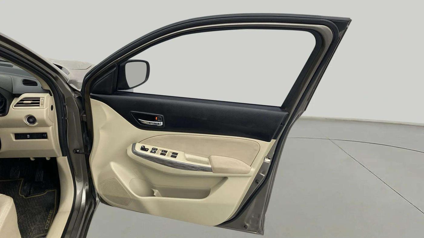 2021 Maruti Dzire ZXI, Petrol, Manual, 53,723 km, RHS Front Door