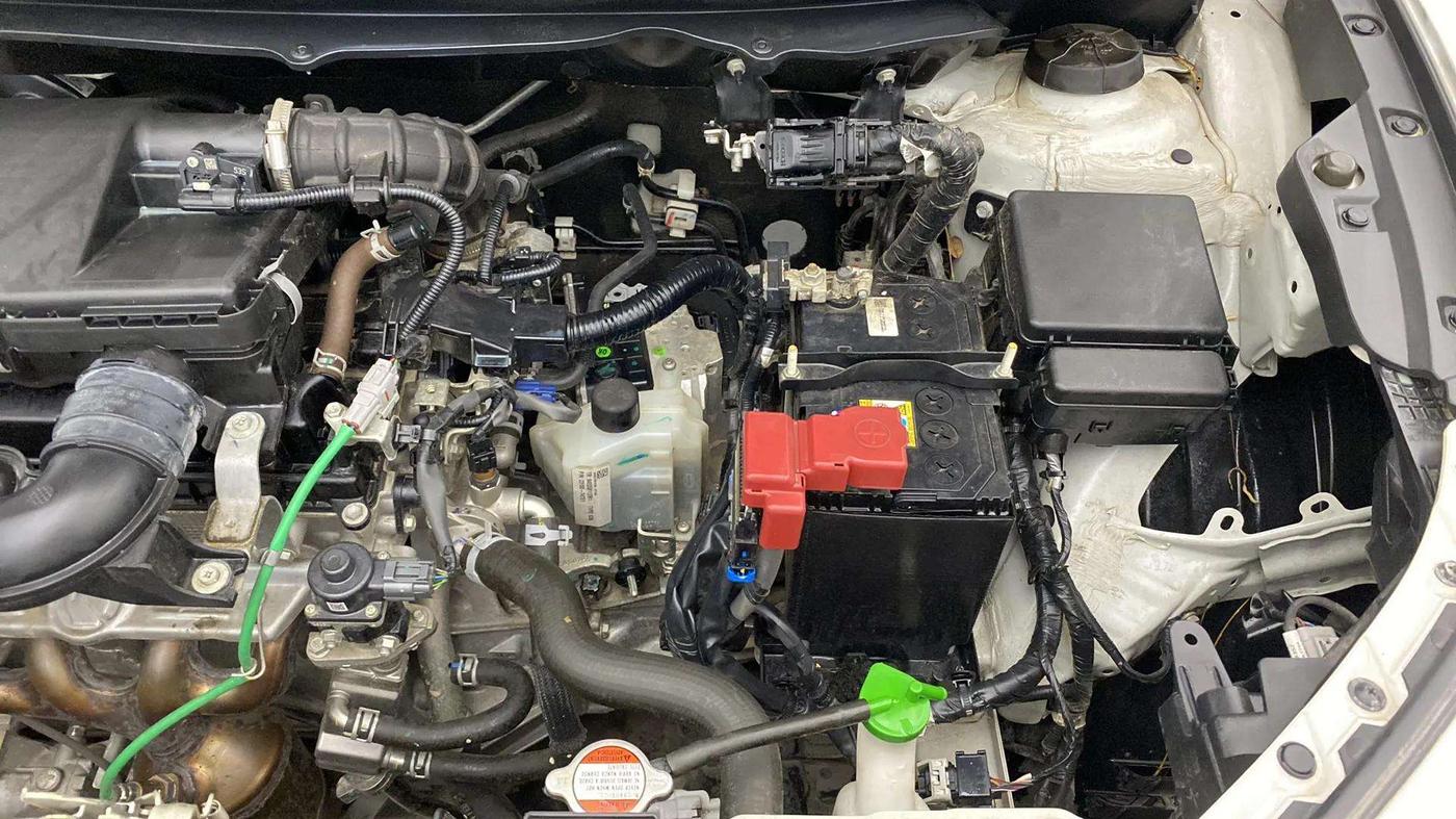 2024 Maruti FRONX DELTA 1.2 AGS, Petrol, Automatic, 14,442 km, Engine View - Left