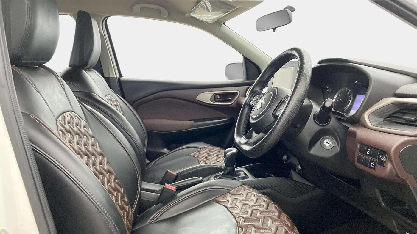 2024 Maruti FRONX DELTA 1.2 AGS, Petrol, Automatic, 14,442 km, Right Side Front Door Cabin