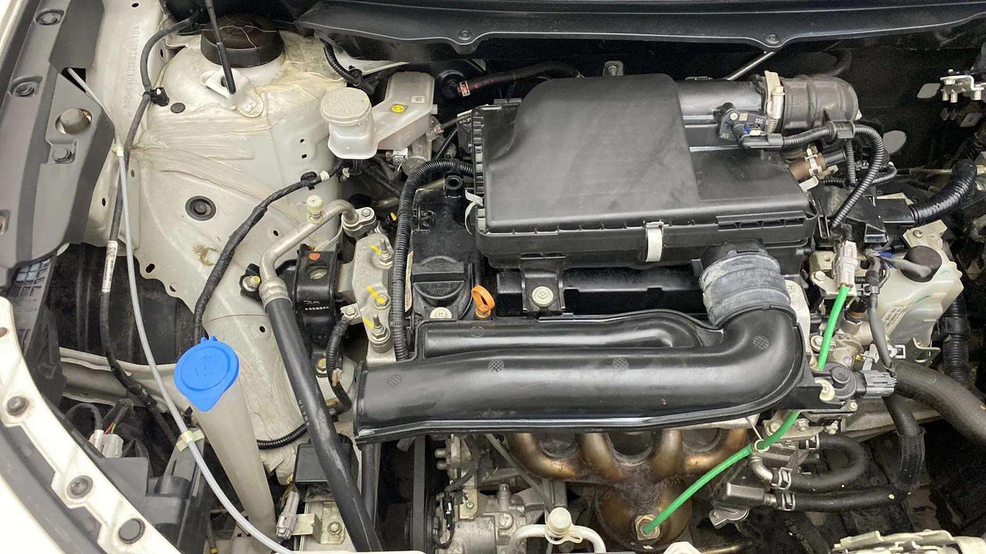2024 Maruti FRONX DELTA 1.2 AGS, Petrol, Automatic, 14,442 km, Engine View - Right