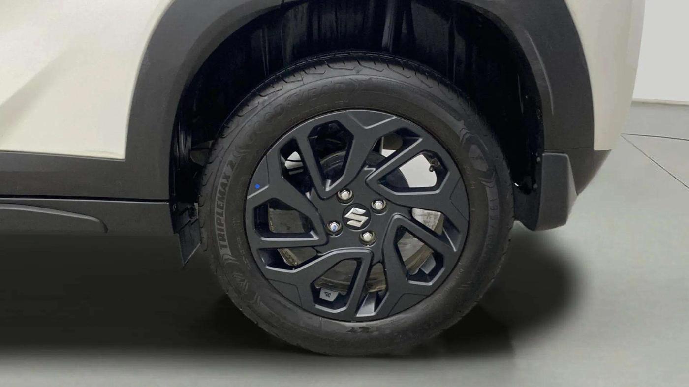 2024 Maruti FRONX DELTA 1.2 AGS, Petrol, Automatic, 14,442 km, Left Rear Wheel